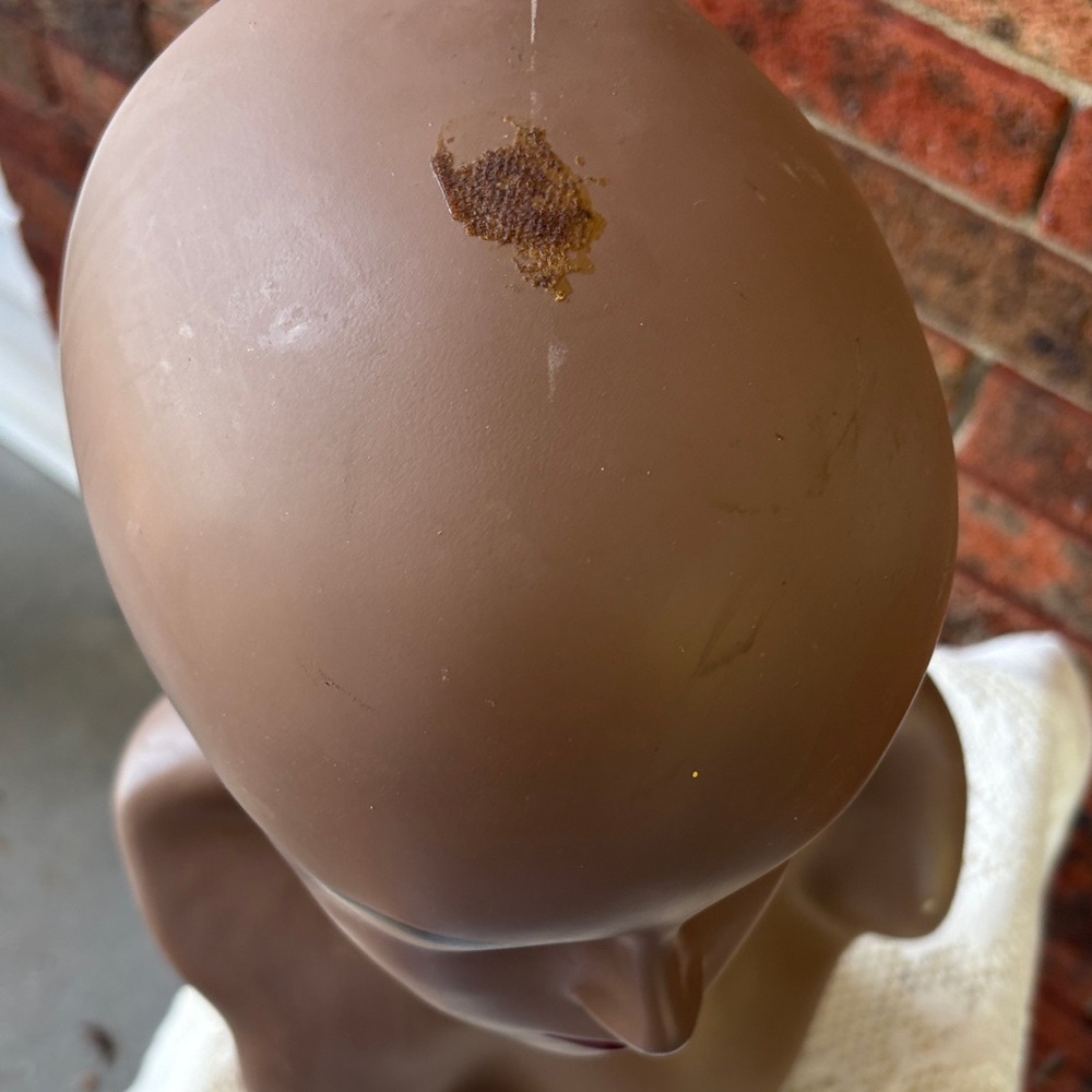 Beverly Johnson Mannequin Head - image 8